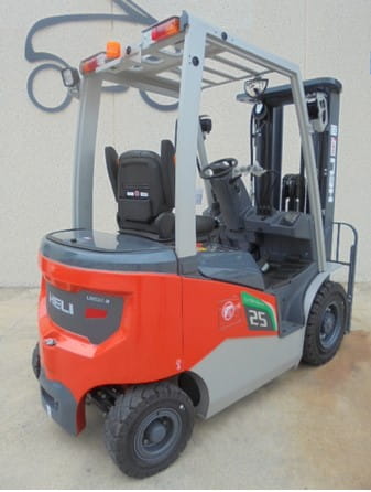 ELEKTRYCZNY WÓZEK 4 KOŁOWY Z BATERIĄ LITOWO JONOWĄ  HELI CPD25-GB2LI-M